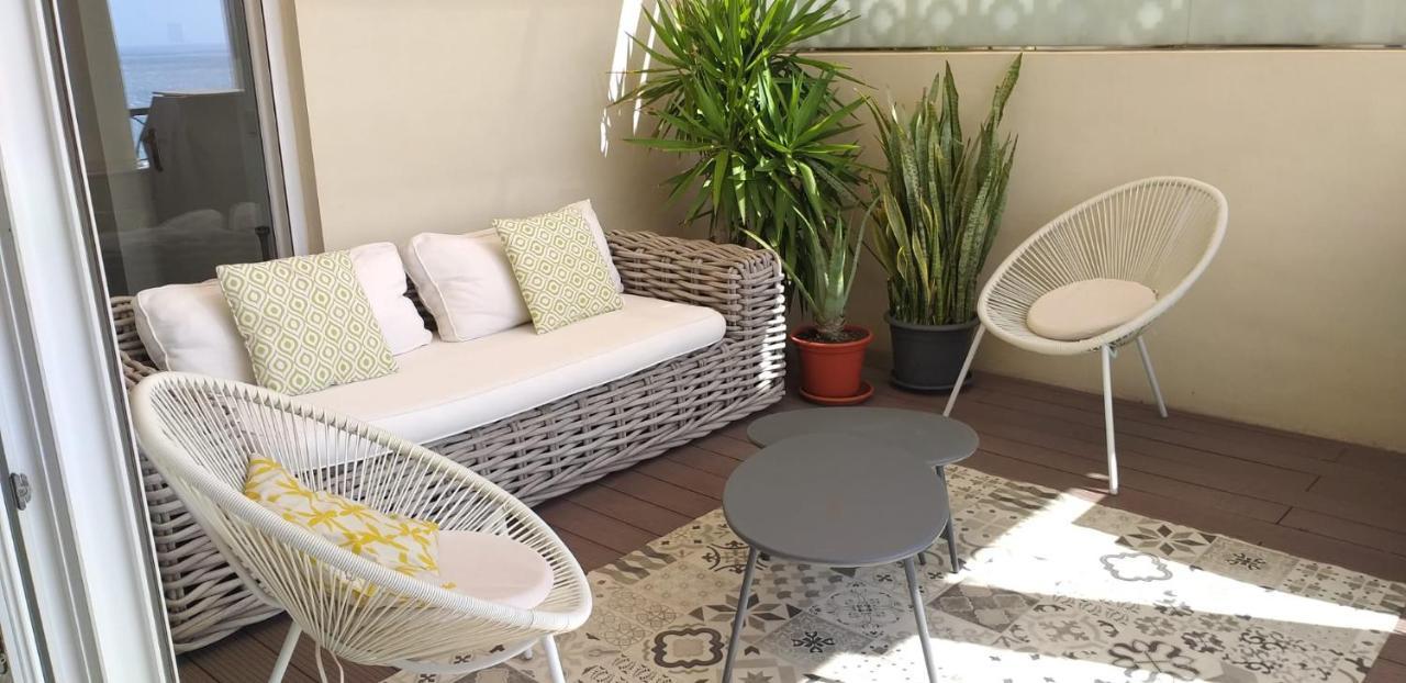 Appartamento Ático Loft en frente al mar terraza vista espectacular Alicante Esterno foto