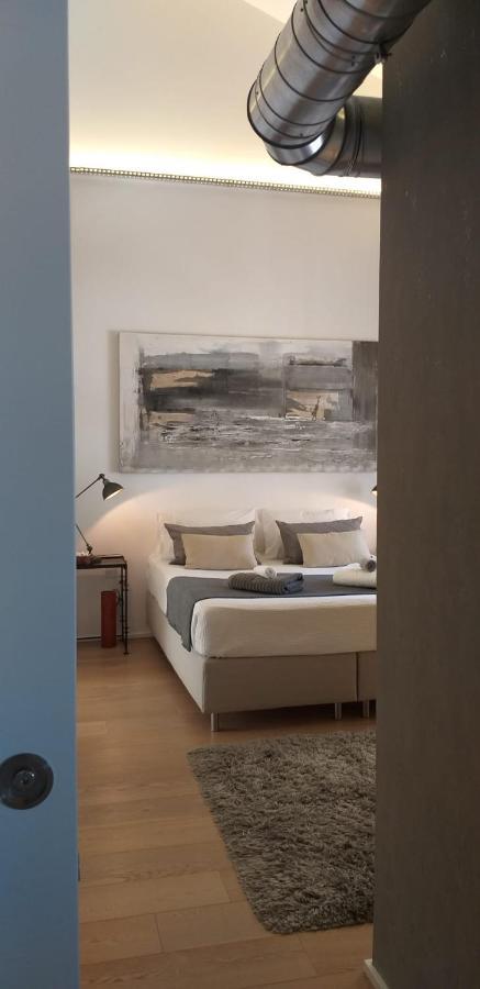 Appartamento Ático Loft en frente al mar terraza vista espectacular Alicante Esterno foto