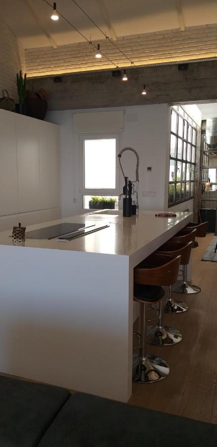 Appartamento Ático Loft en frente al mar terraza vista espectacular Alicante Esterno foto